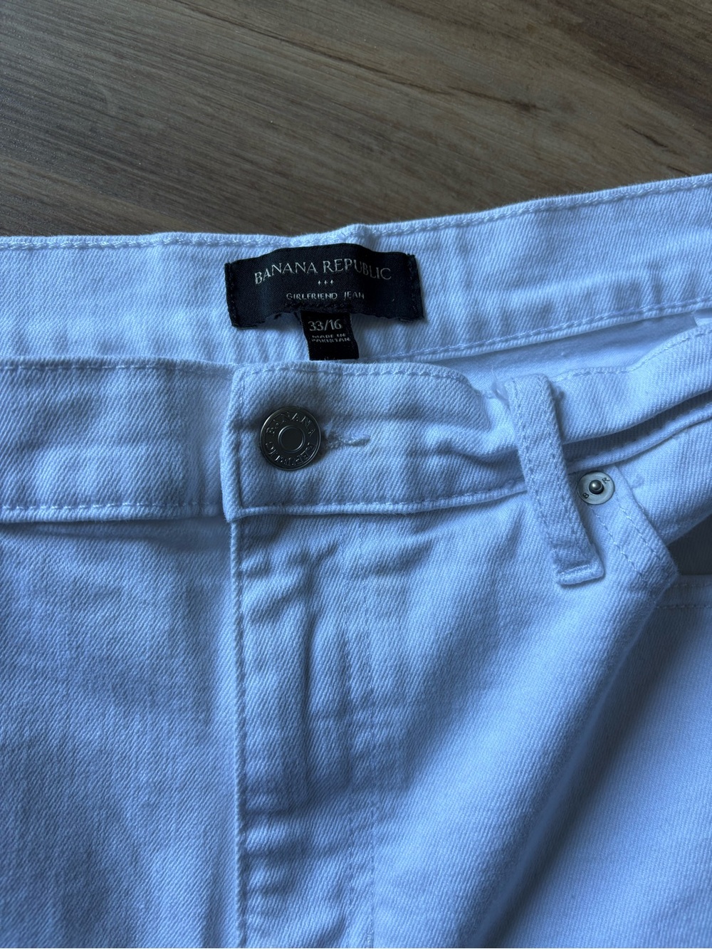 Banana Republic White Denim Jeans - Girlfriend Style
